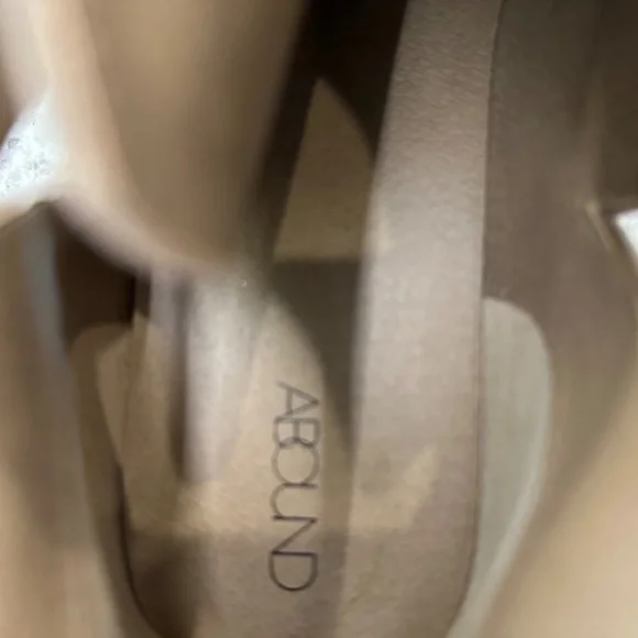 Abound faux suede beige ankle boots Size 12 - Picture 9 of 9